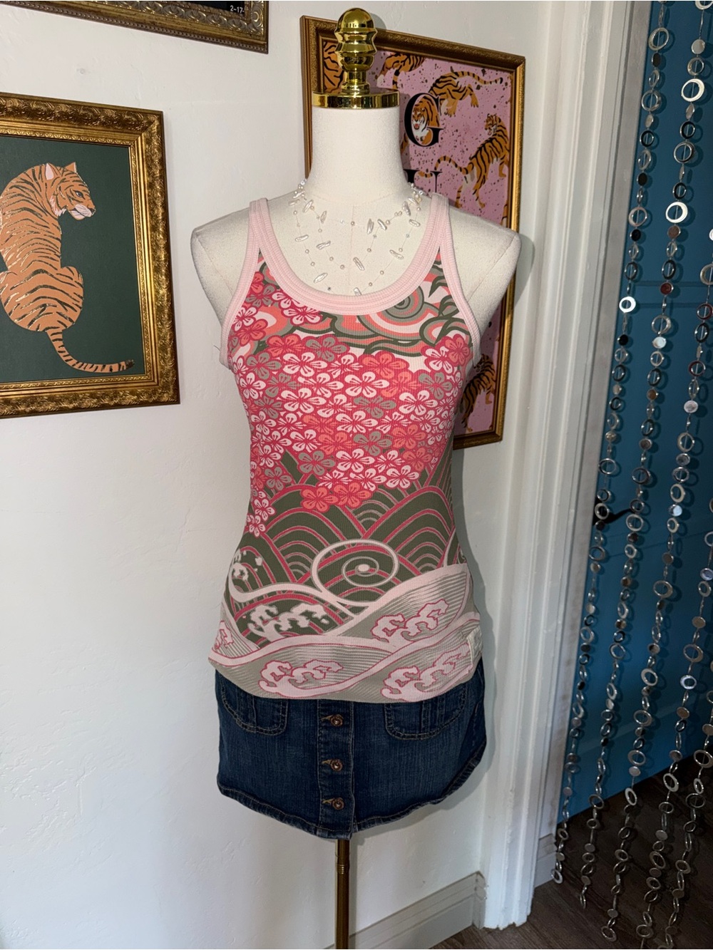 Vintage Y2K Nike Pink Floral Racerback Tank Top - Women's Patterned Camisole